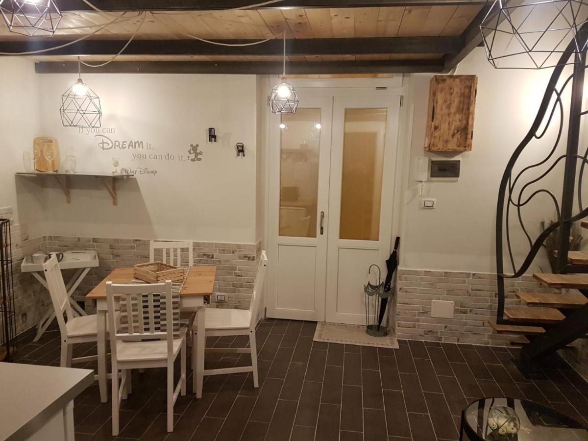 דירות ברינדיזי Casa Rebecca מראה חיצוני תמונה
